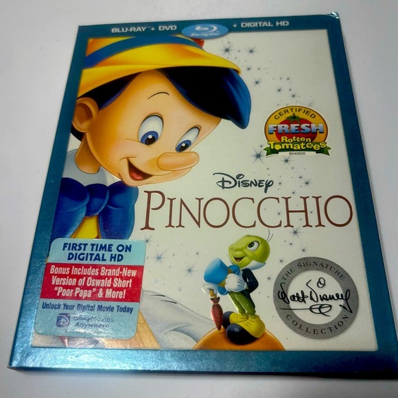 "Pinocchio" Disney movie on Blu-ray and DVD, Walt Disney Signature Collection - Picture 1 of 3